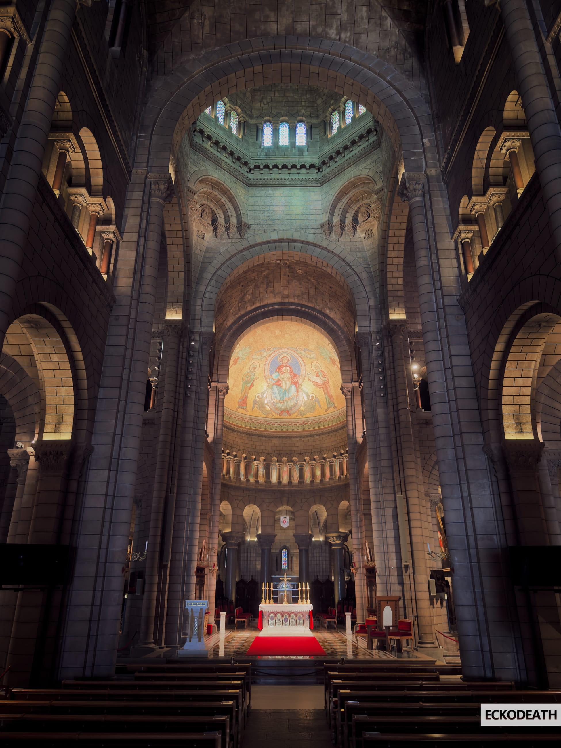 <strong>Pierre et lumière</strong>