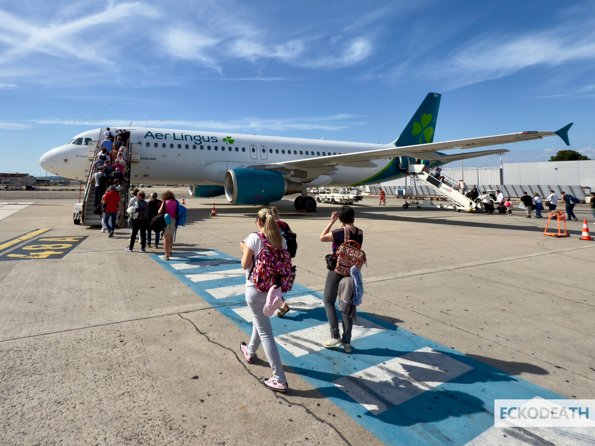 Image un peu plus large que le texte